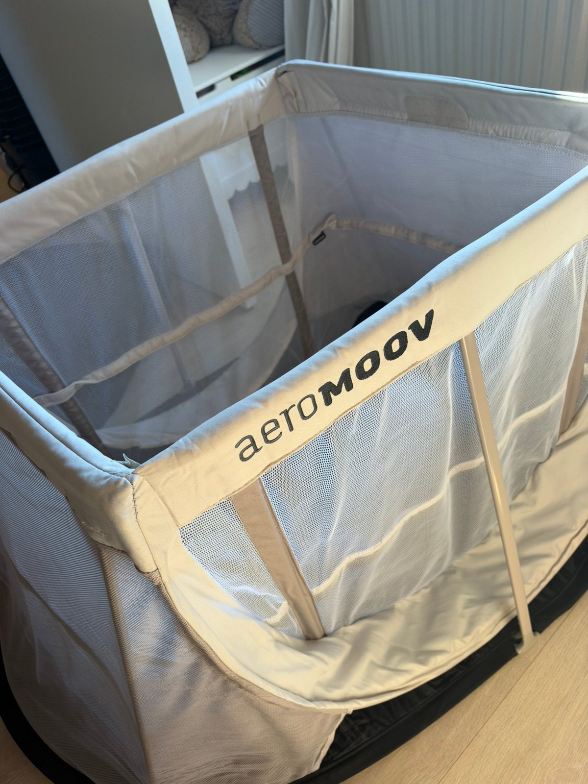 Aeromoov reisbed + speelboog, Ophalen, Zo goed als nieuw
