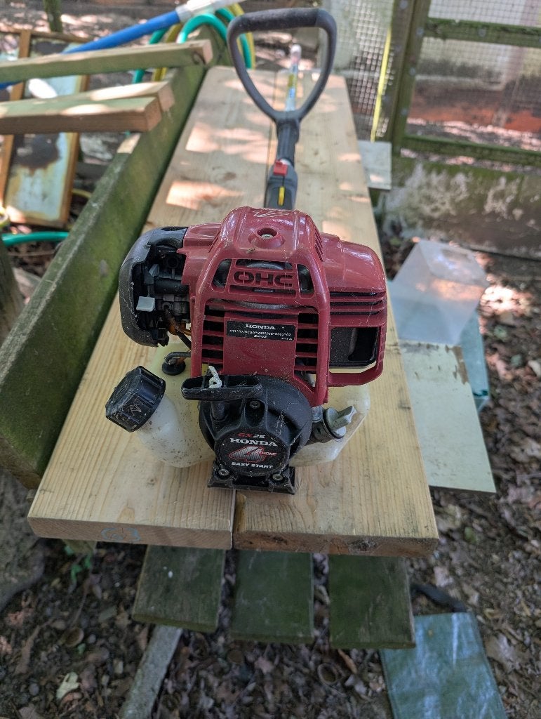 grastrimmer honda ums /kaaz 425, Tuin en Terras, Grastrimmers, Ophalen, Zo goed als nieuw, Benzine, Honda