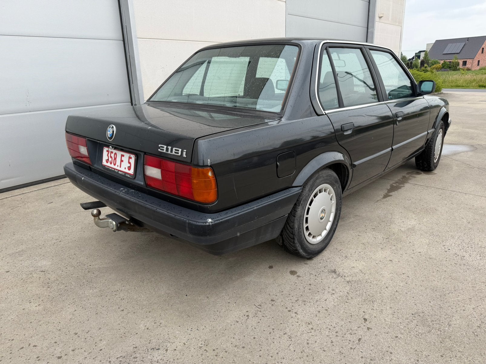 Bmw e30 318i Voor de doe het zelver, Bedrijf, Te koop