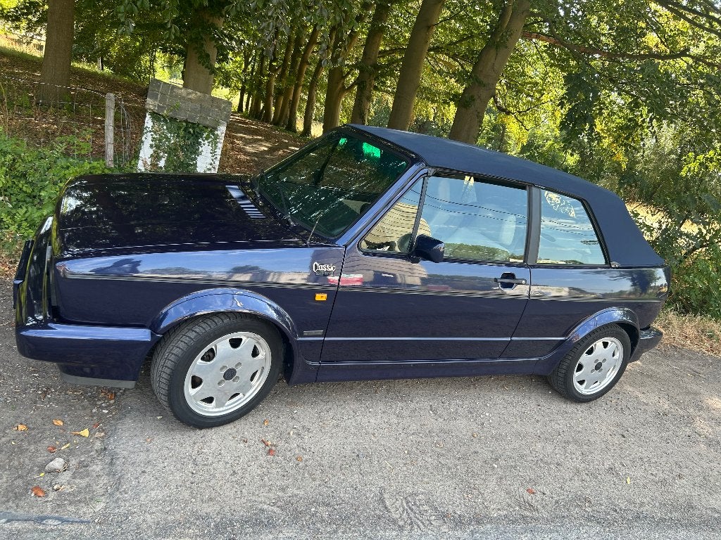 Golf 1 cabrio classic line, Autos, Volkswagen, Cuir, Achat, Beige, Cabriolet