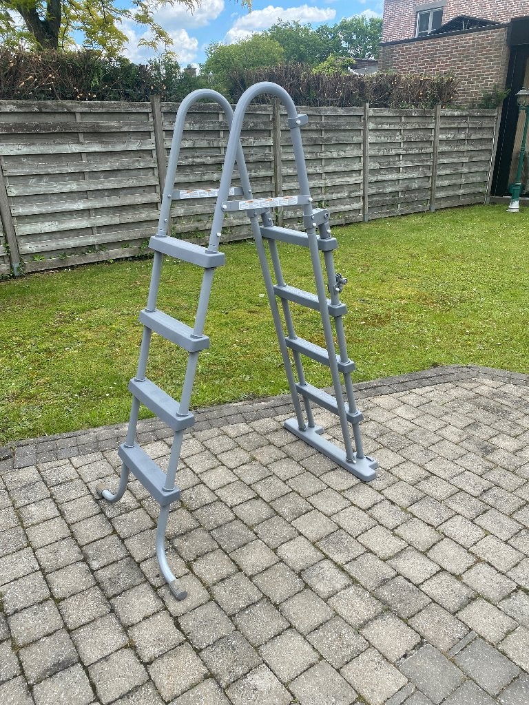 Zwembadladder Flowclear met 4 treden, Ophalen, Gebruikt, Ladder