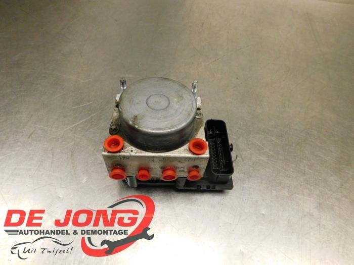 ABS Pomp van een Opel Corsa, Auto-onderdelen, Gebruikt, -, -, Opel
