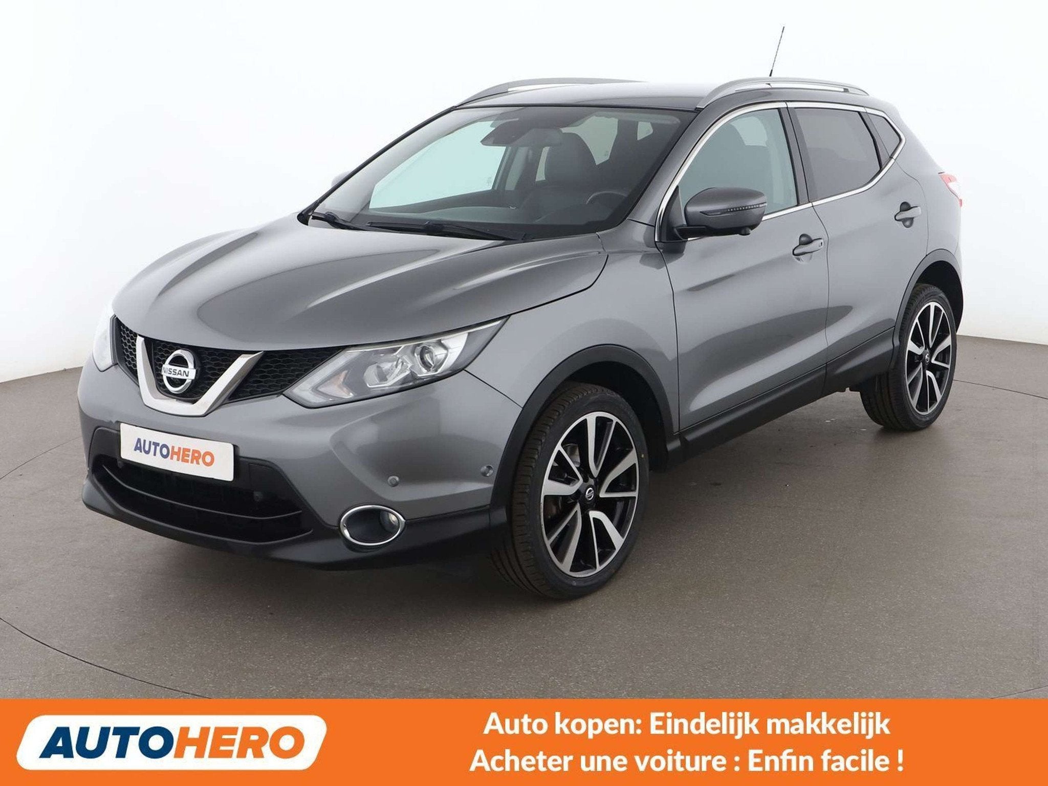Nissan QASHQAI 1.6 Tekna (bj 2017), Auto's, Voorwielaandrijving, 1618 cc, Gebruikt, Zwart
