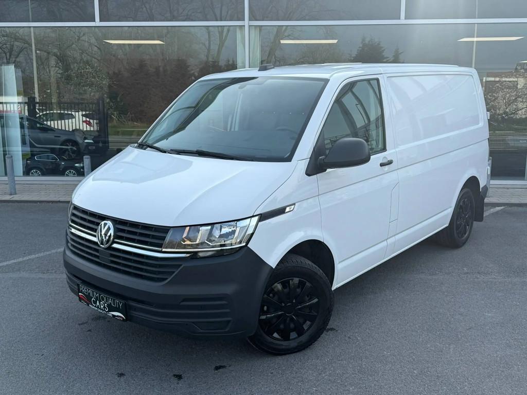 Volkswagen T6.1 Transporter TREKHAAK / CARPLAY / AUTOMAAT /, Automaat, Gebruikt, 4 cilinders, Volkswagen