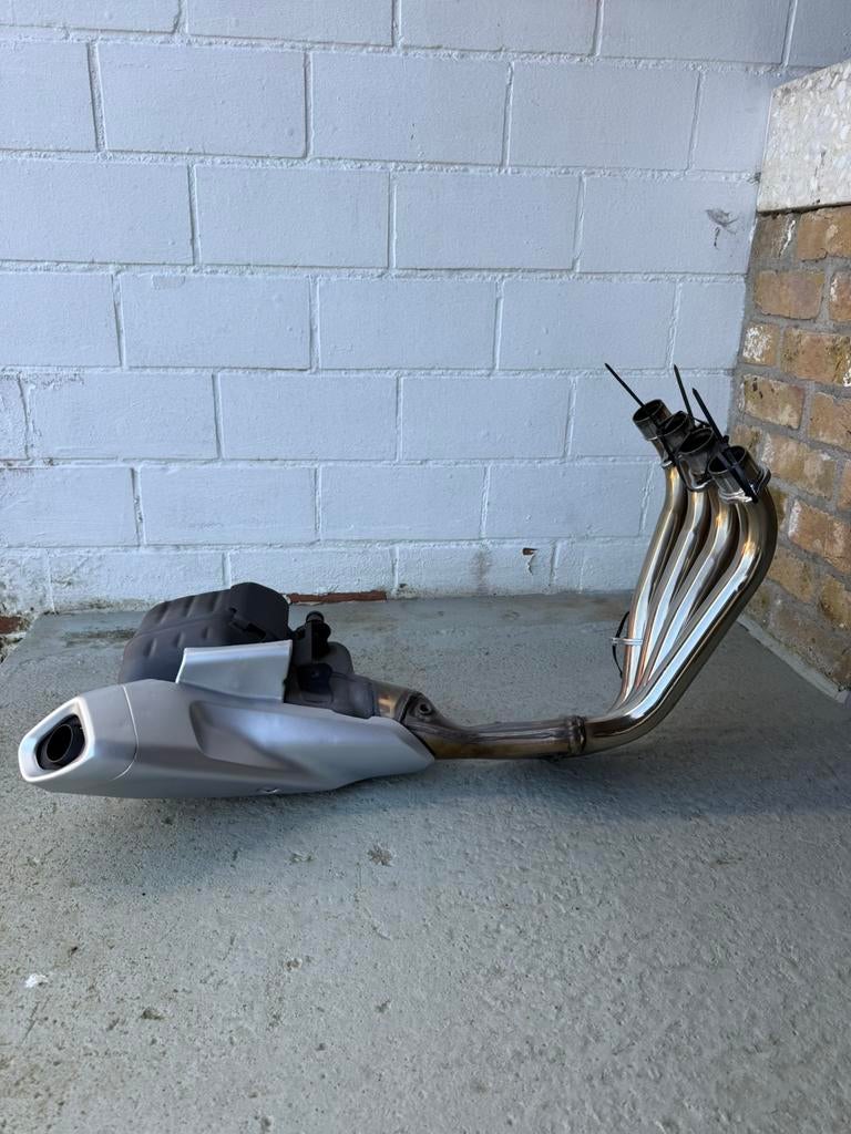 Pot d'échappement Honda CBR650R, Motos, Pièces | Yamaha, Enlèvement, Utilisé