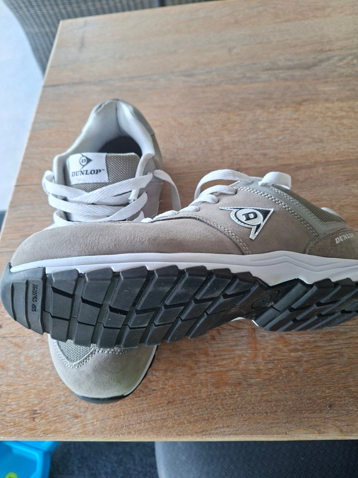 werkschoenen maat 44 merk dunlop, Enlèvement