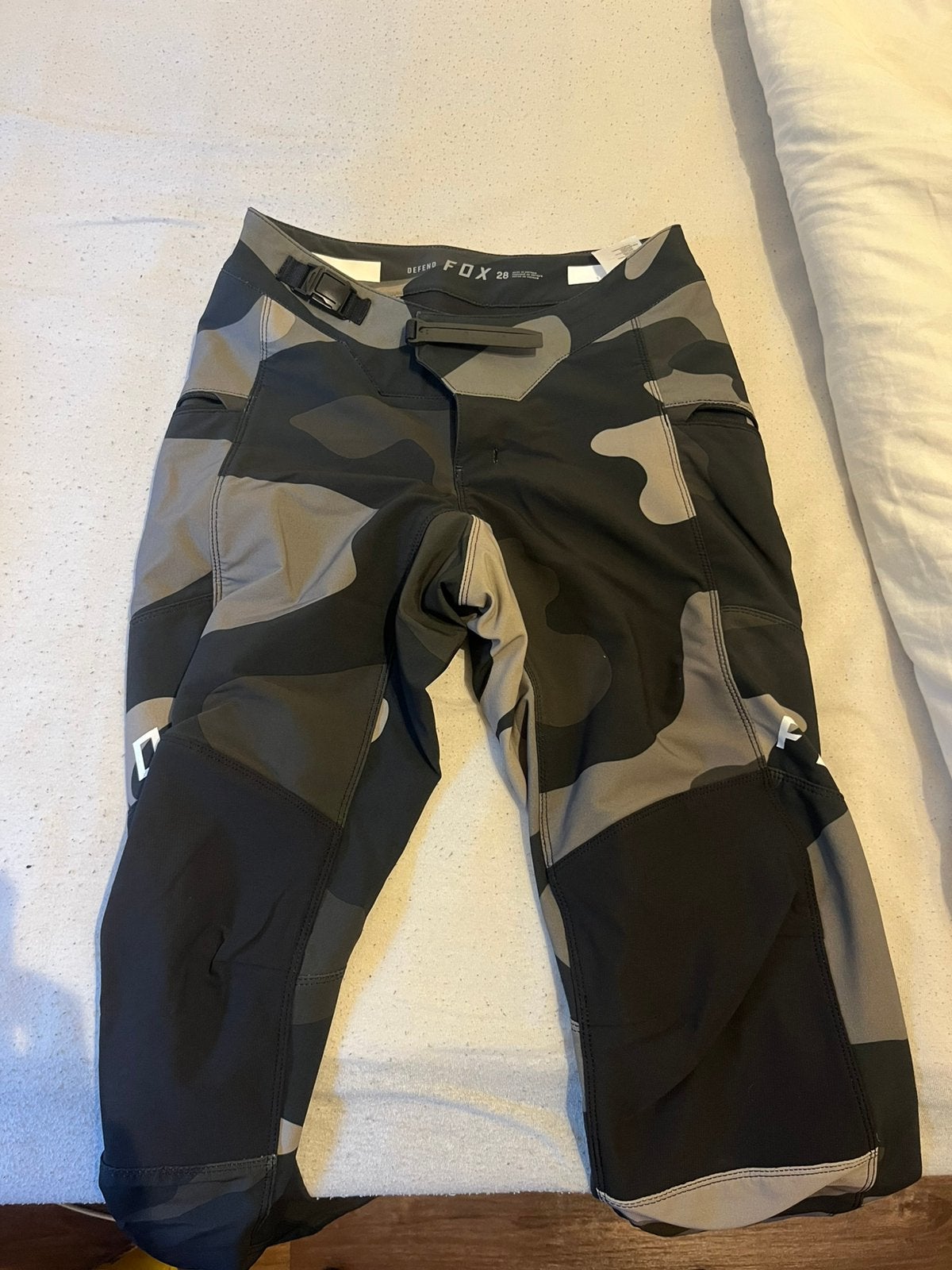 MTB/BMX broek of short met knie en scheenbescherming, Ophalen of Verzenden, Gedragen, Overige maten