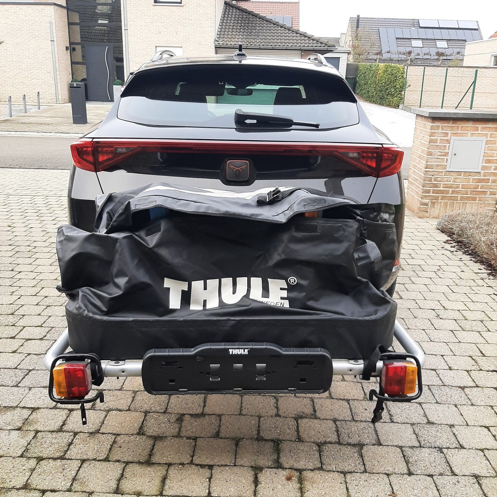 Bagagezak+rek te huur van thule.(GEEN EXTRA VERBRUIK), Ophalen