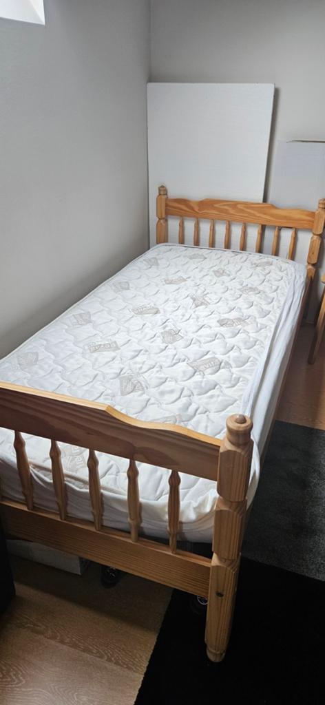 Bed, Maison & Meubles, Chambre à coucher | Lits, Enlèvement