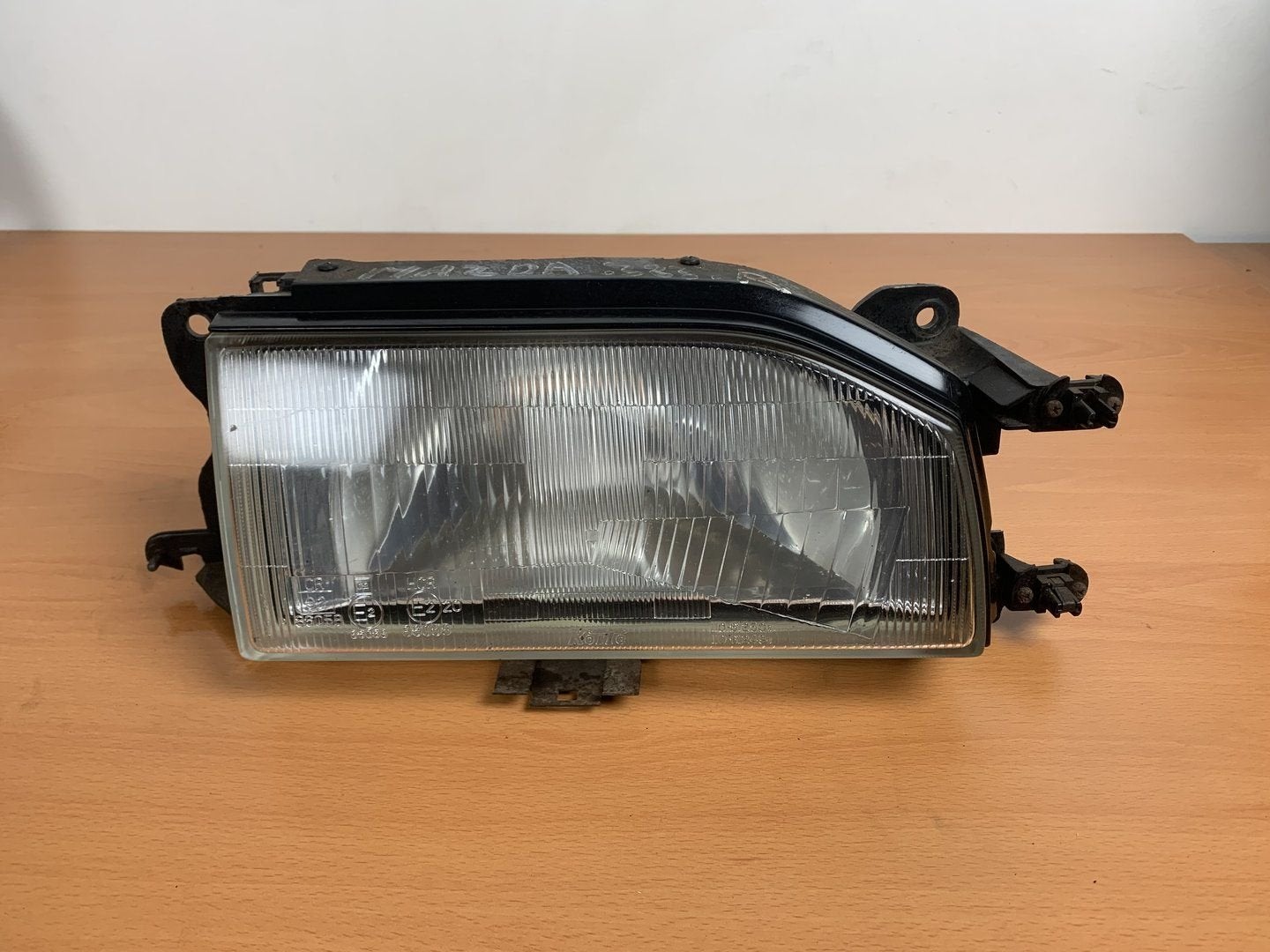 koplamp rechts mazda 323 BF 1987 tot 1990 110-61249, Auto-onderdelen, Gebruikt, -, -, Ophalen of Verzenden