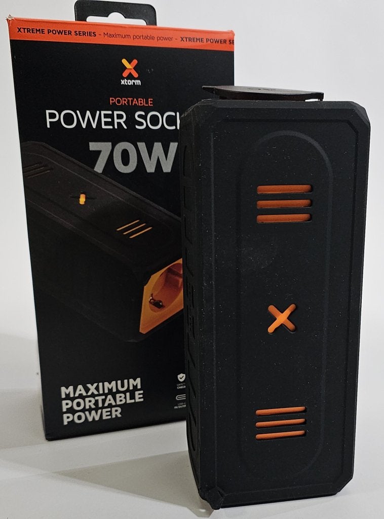 Xtorm Powerbank 19.600 mAh met stopcontact | Retourdeal, Telecommunicatie, Powerbanks, Niet ingevuld, Niet ingevuld, Niet ingevuld