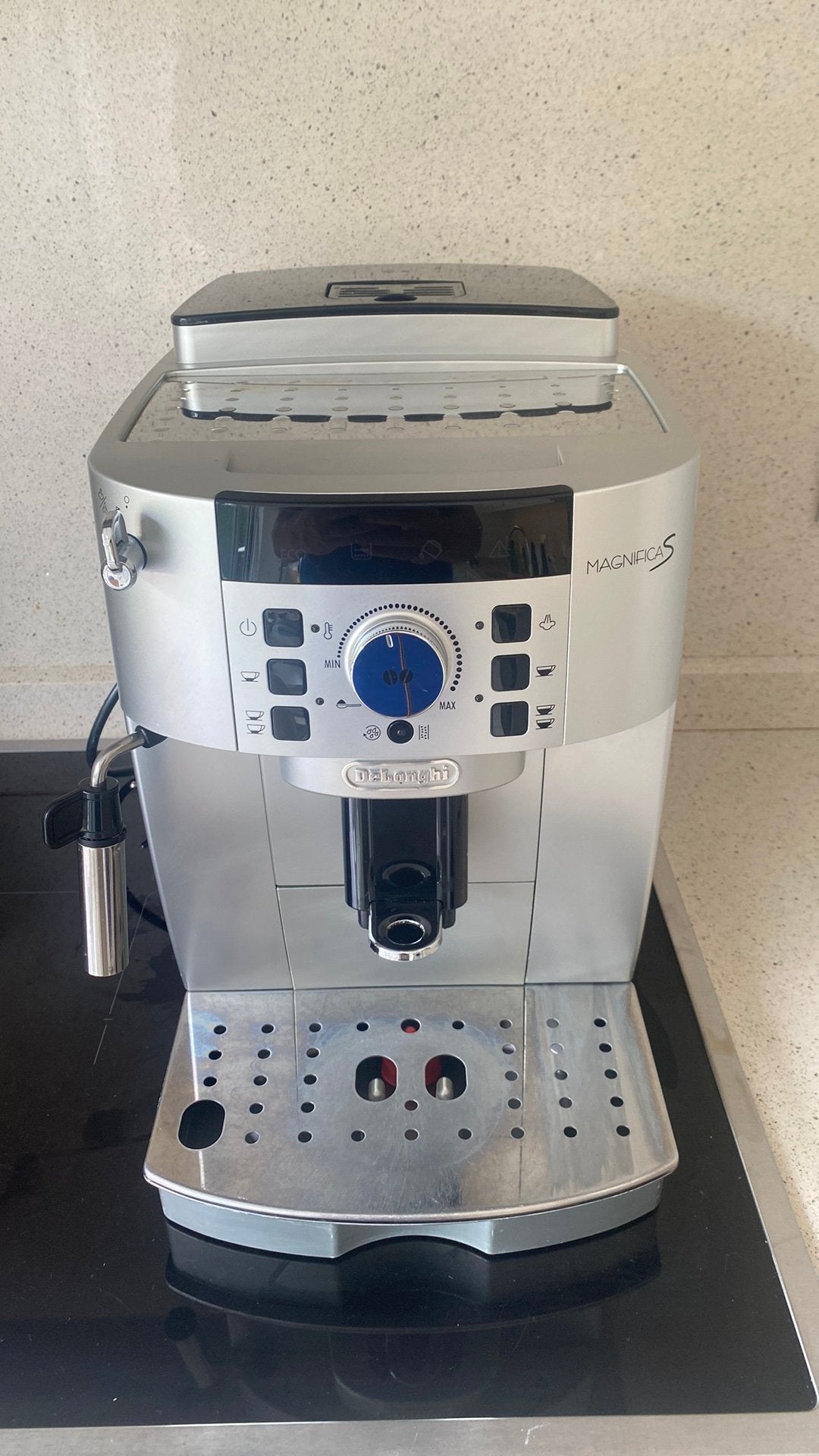 Te koop: DELONGHI MAGNIFICA S espressomachine, Electroménager, Cafetières, Utilisé, Café moulu, Café en grains, Machine à espresso