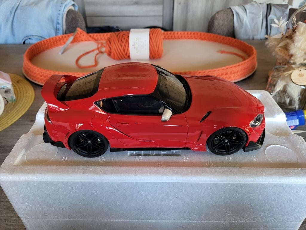 Toyota supra mk5 schaal 1/18, Hobby & Loisirs créatifs, Voitures miniatures | 1:18, Enlèvement ou Envoi, Neuf, Voiture