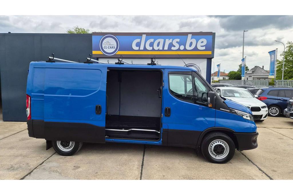 Iveco Daily 35S18D/3.0TurboHi-Matic/L1H1/3500T/26900Ex, Stof, Euro 6, Iveco, Blauw