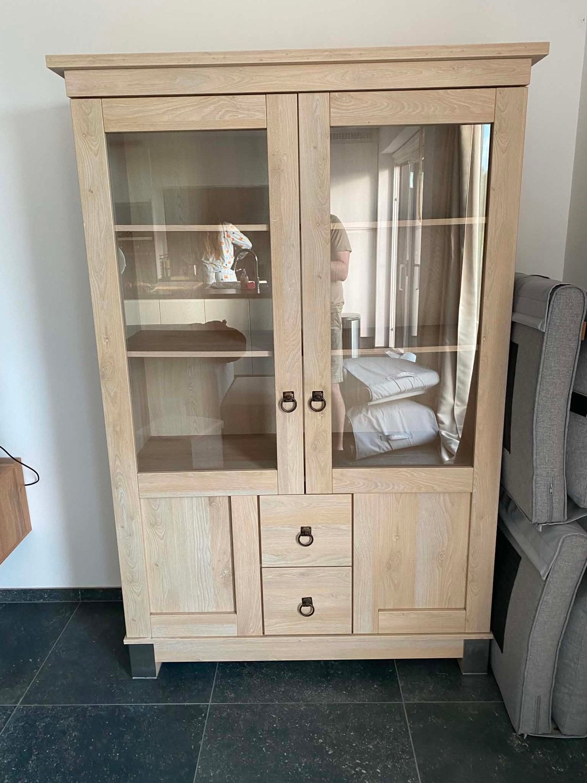 Houten vitrine kast, Enlèvement, Comme neuf