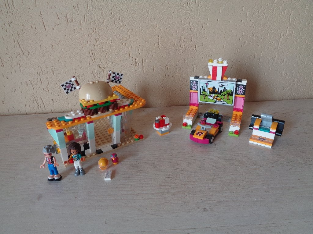 LEGO Friends Kart Go-kart Diner - 41349, Enlèvement ou Envoi, Lego, Ensemble complet, Friends