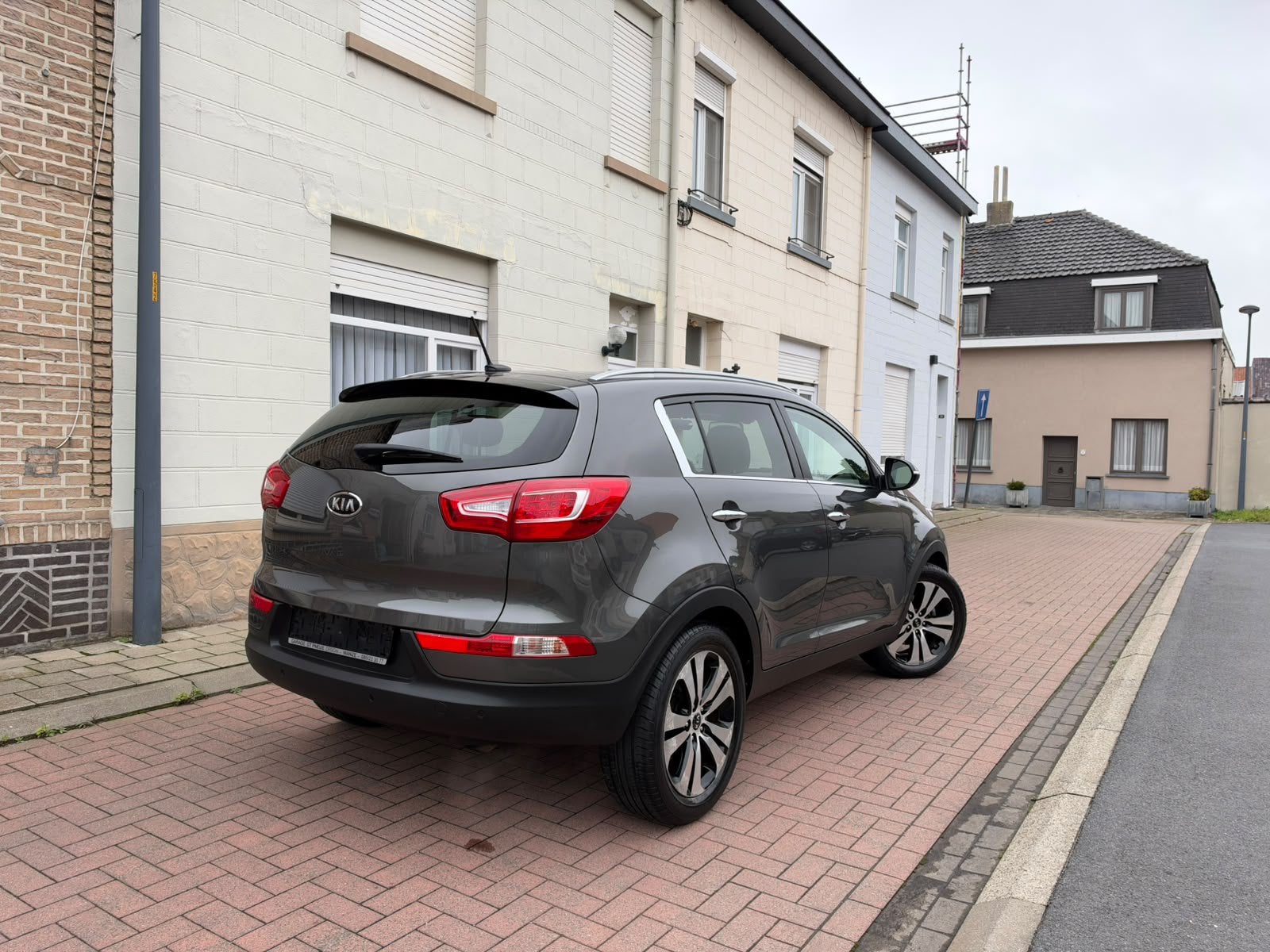 Kia Sportage 2,0Essence automatique /2011/82000KmToit ouvert, Autos, Cuir, Achat, Entreprise, Garantie prolongée
