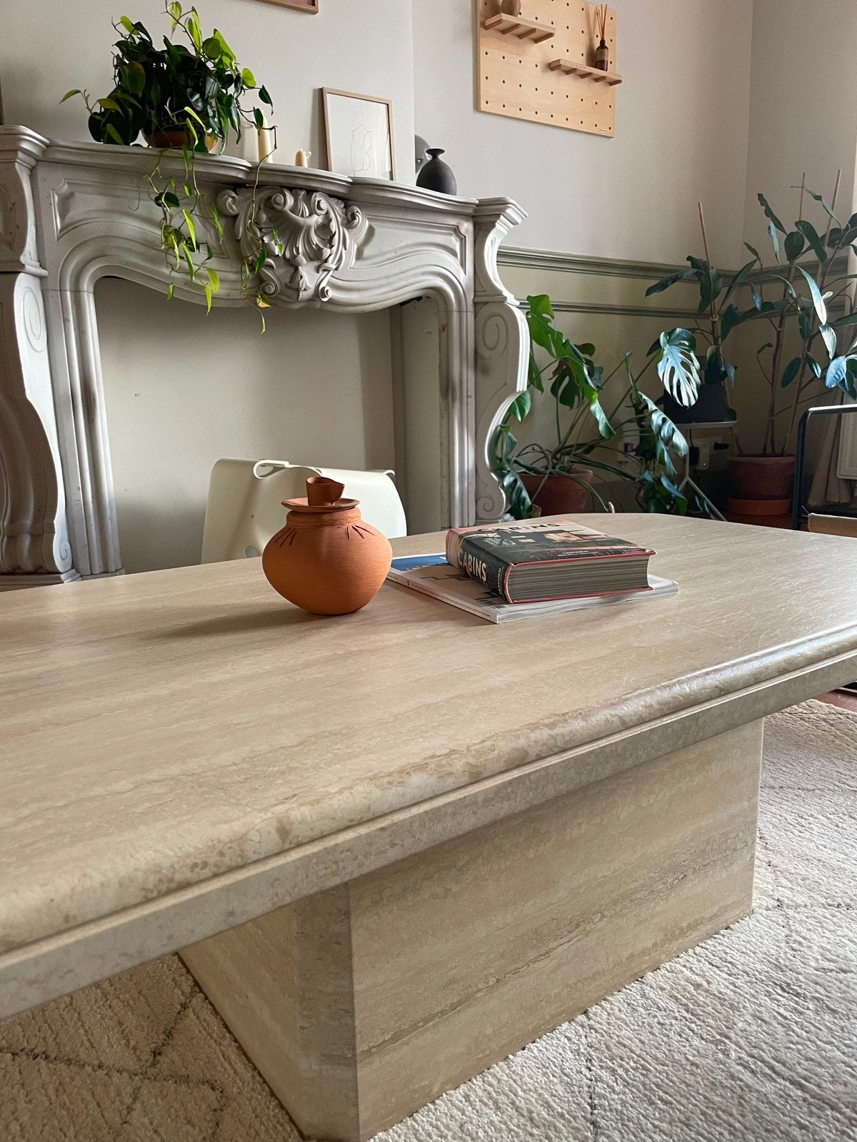 Mooie vintage salontafel (travertin), Huis en Inrichting, Ophalen, Overige materialen, Minder dan 50 cm, Gebruikt