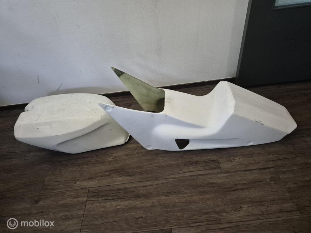 Kont zit achterkant zitje monoposto 851 SP2 tankcover tank, Motos, Pièces | Ducati, Neuf, Enlèvement ou Envoi, Factorystore.service@ducati.com