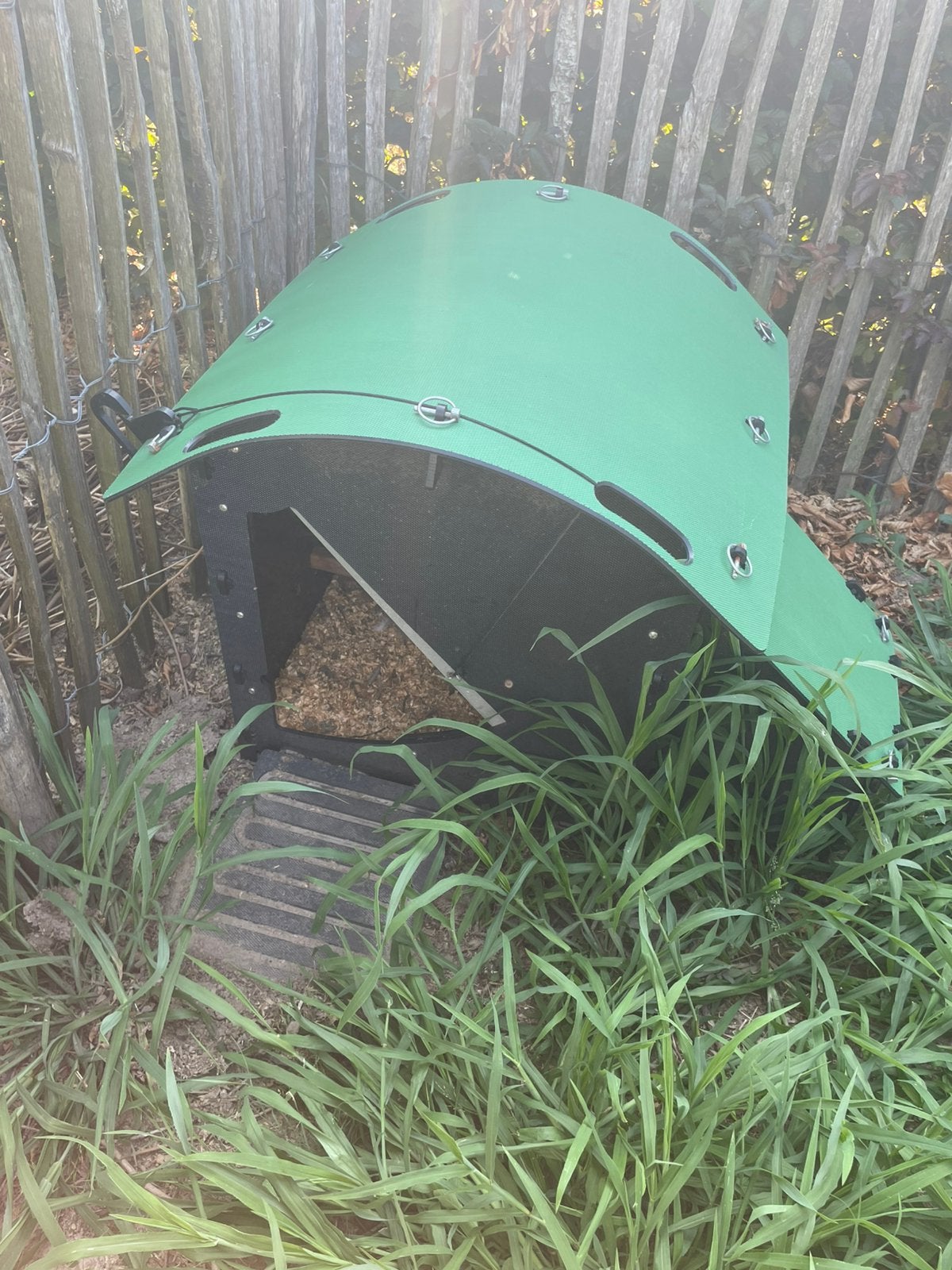 Nestera kippenhok  - ground house small, Dieren en Toebehoren, Pluimvee | Toebehoren, Ophalen, Gebruikt
