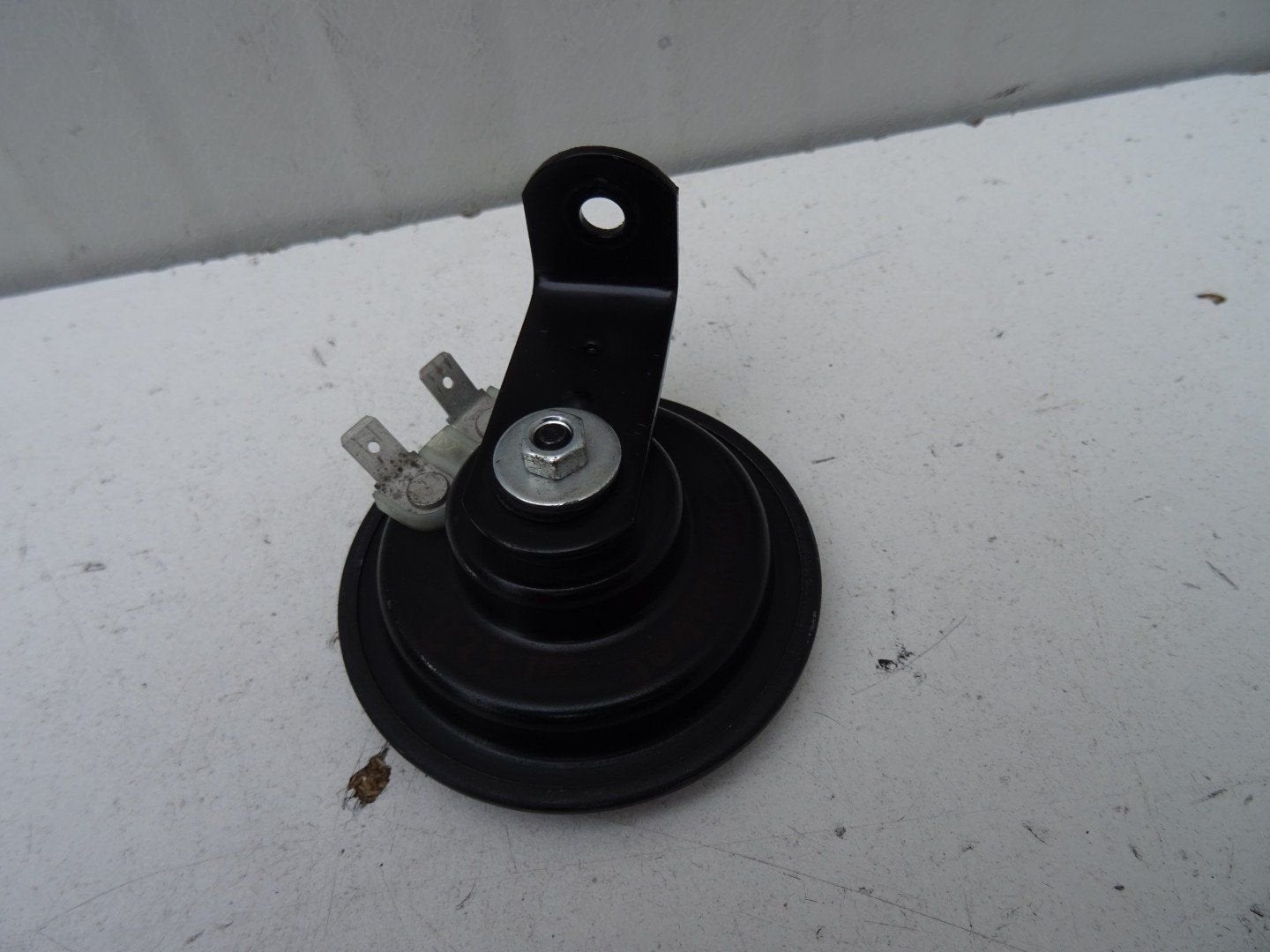 Claxon + Steun / Toeter / Horn Aprilia Tuareg 660 2022-2023, Gebruikt, -, -, Ophalen of Verzenden