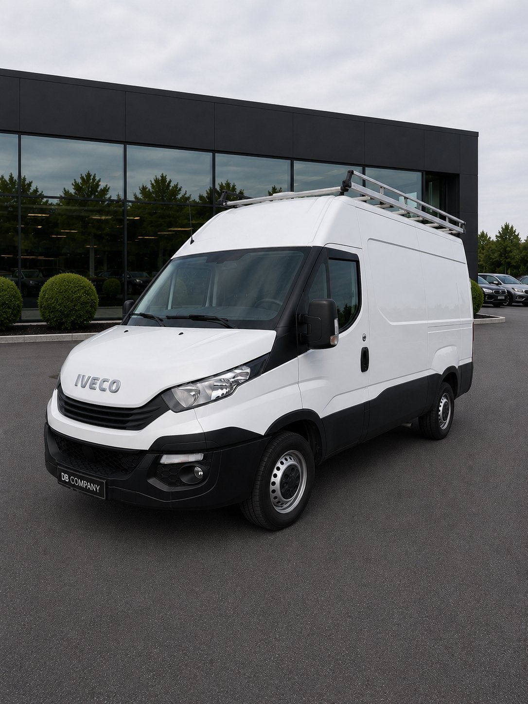 Iveco  Daily 2.3 turbo boîte automatique TVA DÉDUCTIBLES, Auto's, Bestelwagens en Lichte vracht, 2287 cc, Iveco, Wit, Bedrijf