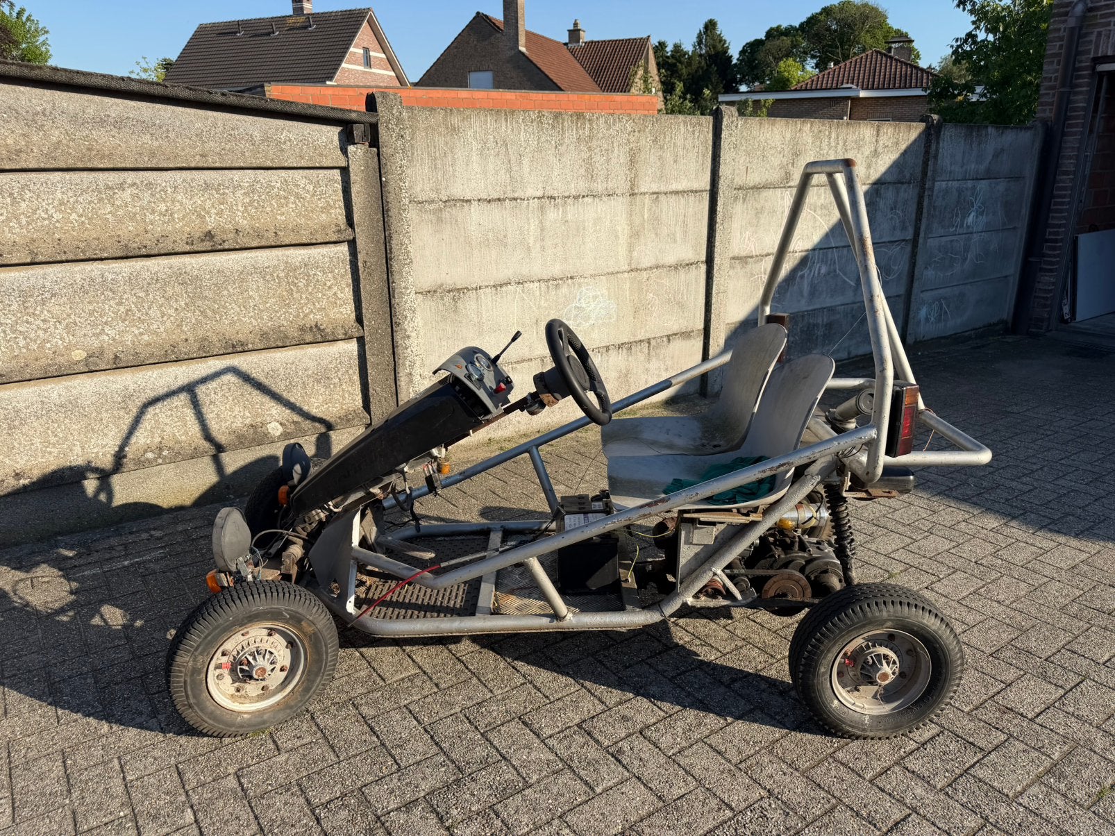 Buggy 2t, Fietsen en Brommers, Fietsaccessoires | Buggydragers, Ophalen, Zo goed als nieuw