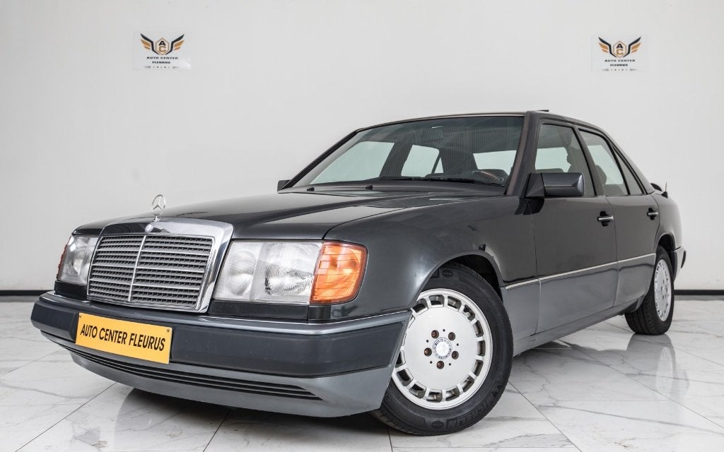 Mercedes-Benz 300 Turbo - Diesel W124, Automaat, Achterwielaandrijving, Leder, 5 deurs