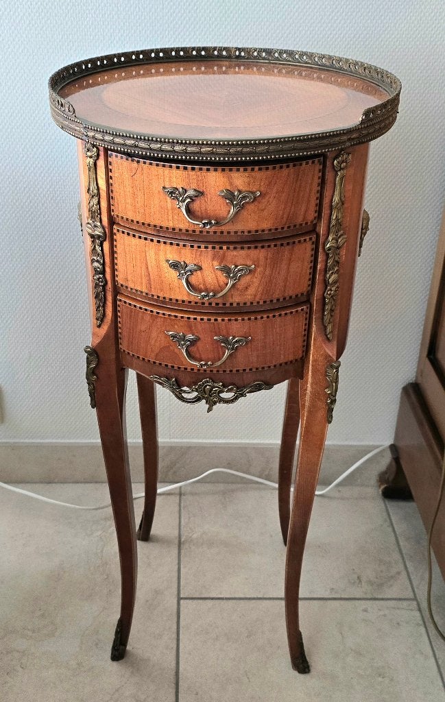 Antieke Franse bijzettafel, Antiek en Kunst, Ophalen