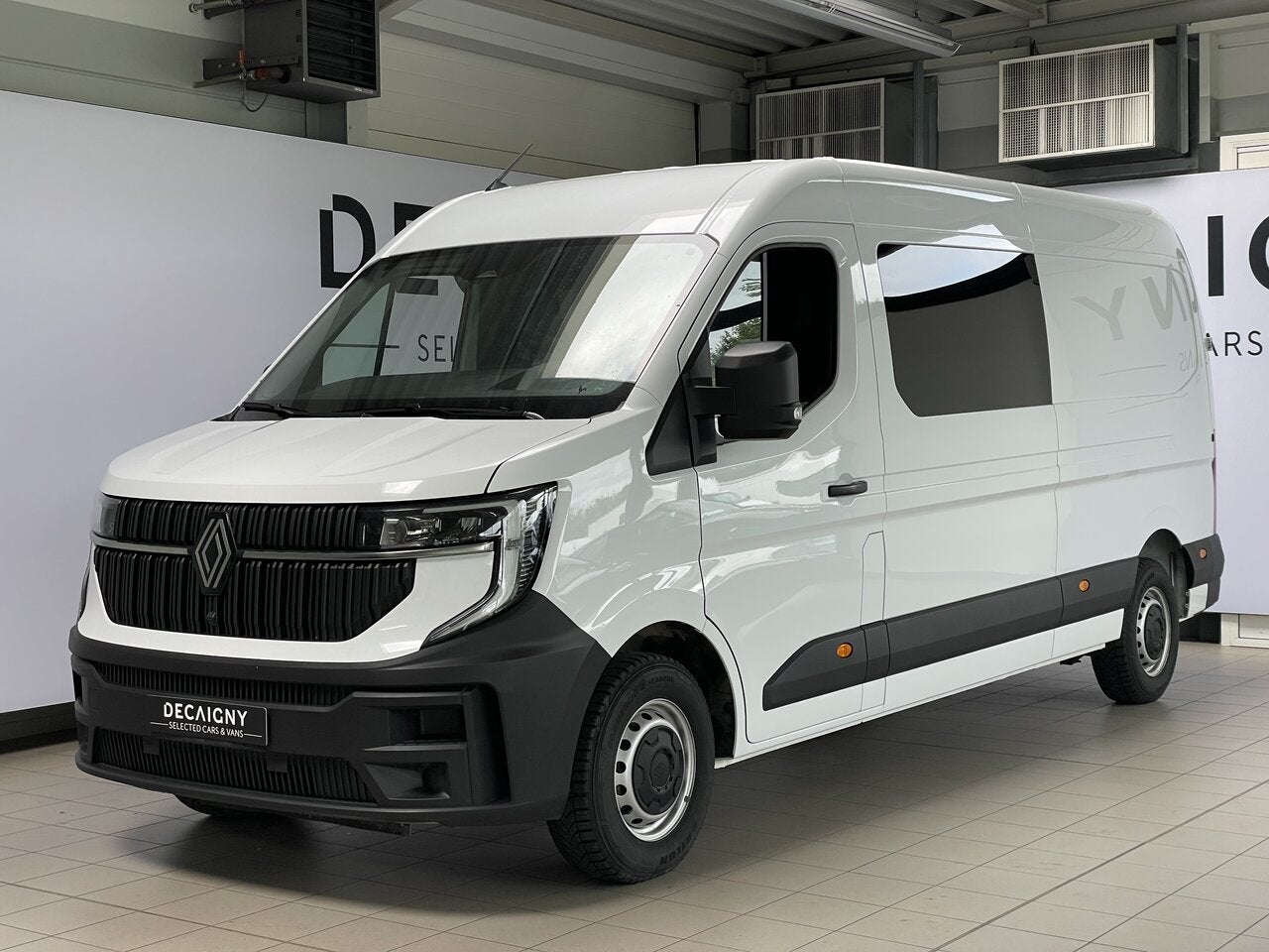 Renault Master 2.0 dCi Crew Cab L3H2 *7pl*Vloer&Wanden*App, Auto's, 4 deurs, Bedrijf, 97 kW, 131 pk