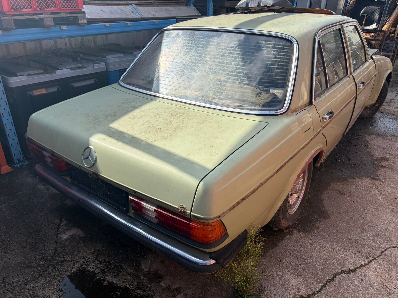 W123 200d 1979 voor onderdelen, Particulier, Te koop