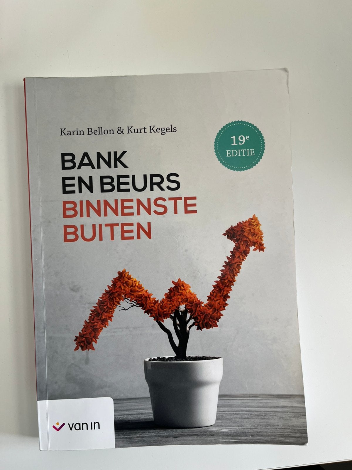 Bank en beurs binnestebuiten, Boeken, Ophalen of Verzenden, Zo goed als nieuw