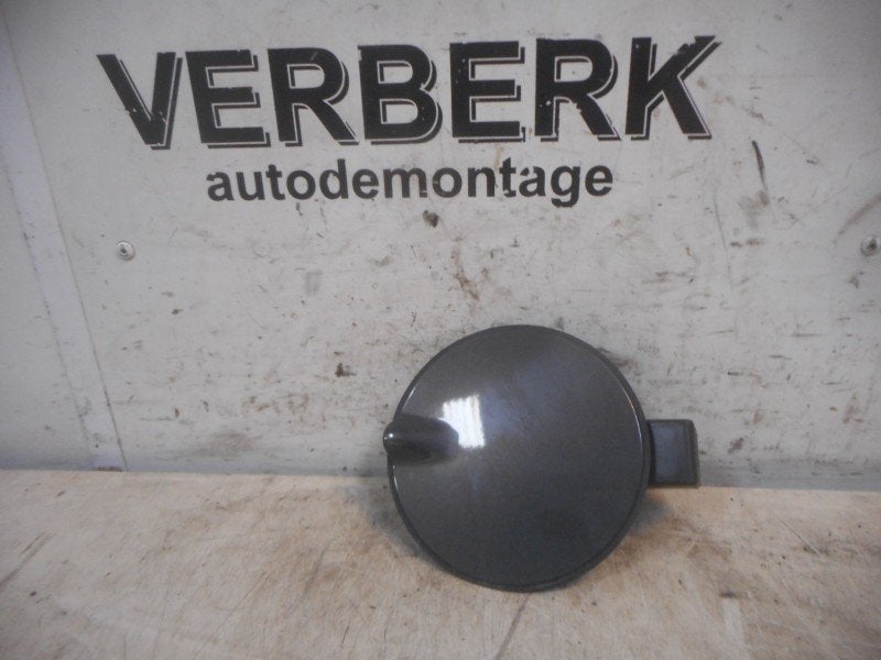 TANKKLEP Opel Corsa E (01-2014/06-2019), Gebruikt, Opel, Opel Automobile GmbH, Kontakt-opel@opel.com
