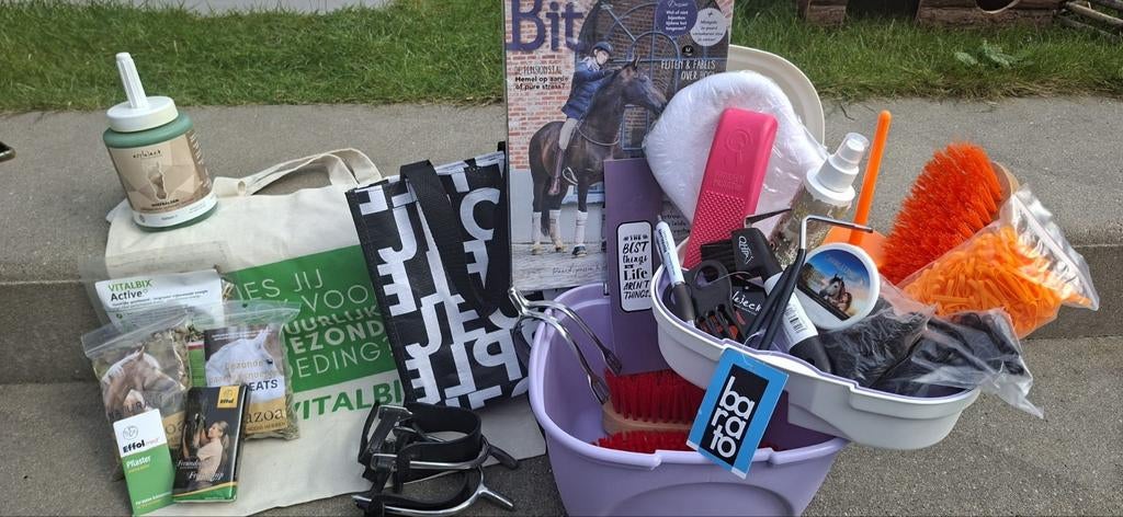 Paarden pakket, Ophalen