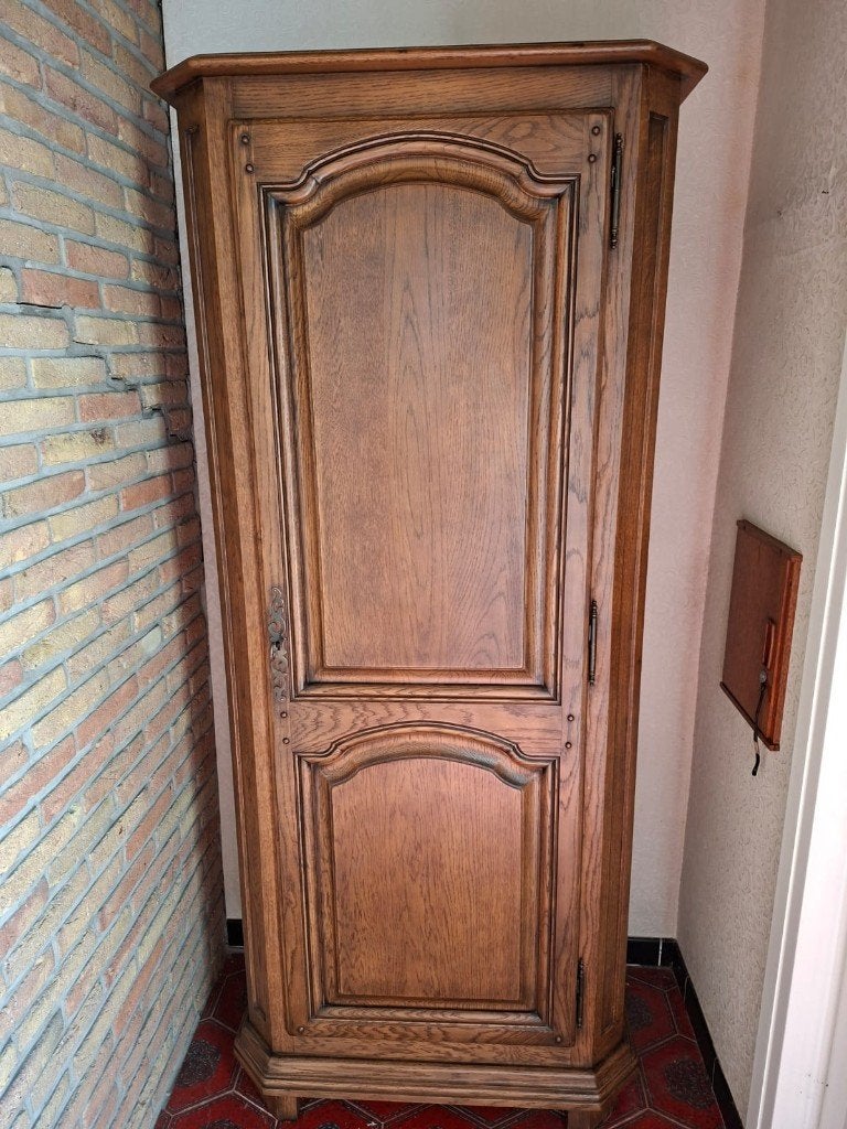 Vestiairekast, Ophalen, Zo goed als nieuw, Eikenhout, Met hangruimte