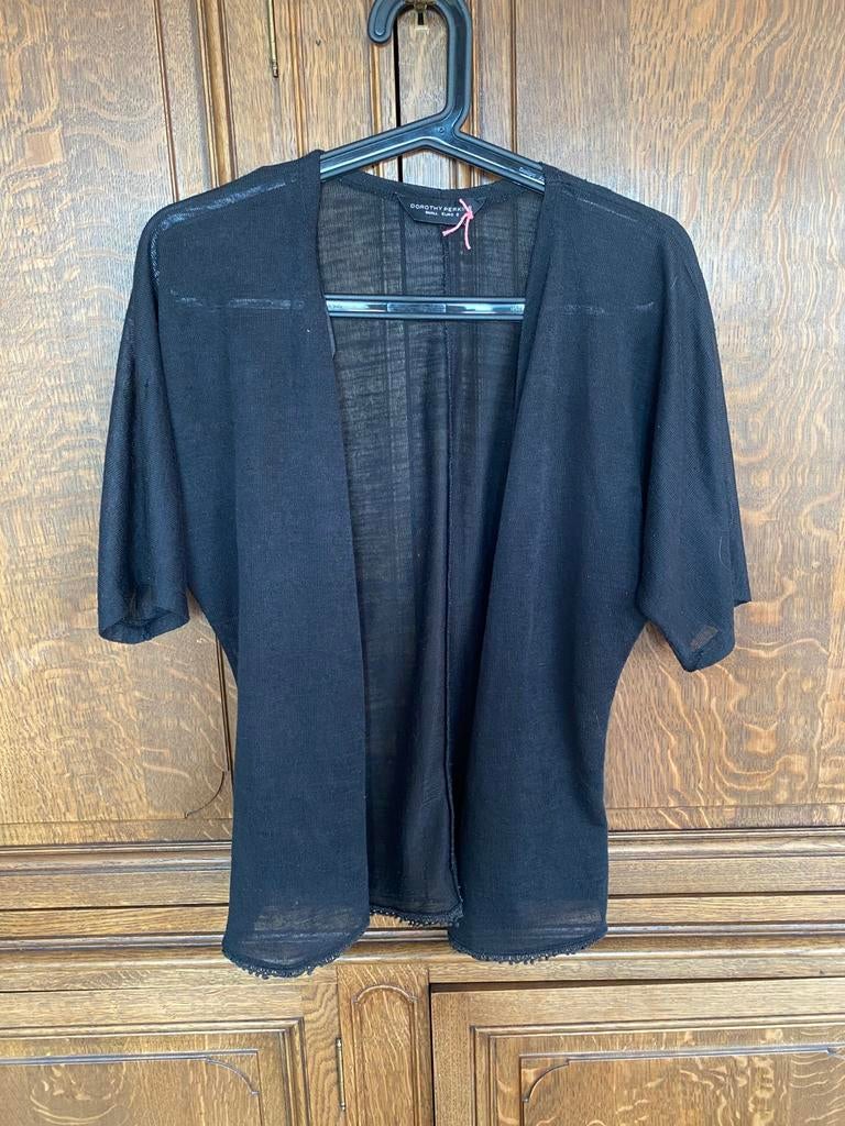 Gilet cardigan kimono noir, Vêtements | Femmes, Pulls & Gilets, Enlèvement ou Envoi, Comme neuf, Taille 36 (S), Noir