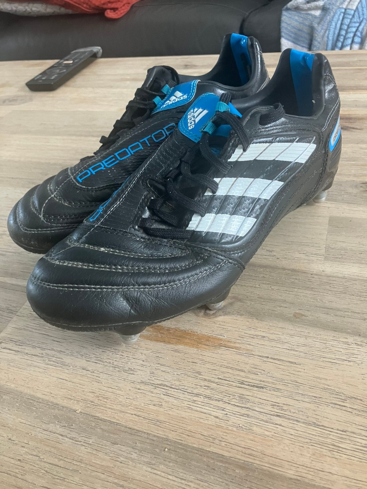 Chaussures de football Addidas Predetor taille 39, Enlèvement ou Envoi, Comme neuf