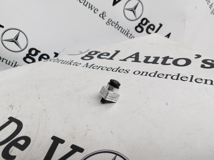 Spiegel camera links van een Mercedes E-Klasse, Gebruikt, -, Ophalen of Verzenden, -