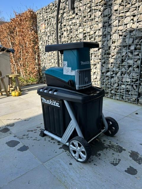 Hakslaar UD2500 Makita, Tuin en Terras, Hakselaars, Ophalen, Zo goed als nieuw, Makita, Met opvangbak