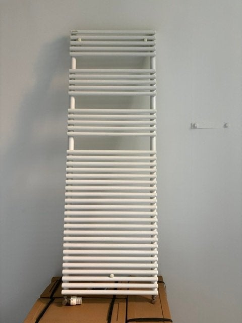 ACOVA radiator met met thermostatische kraan, Ophalen, Radiator