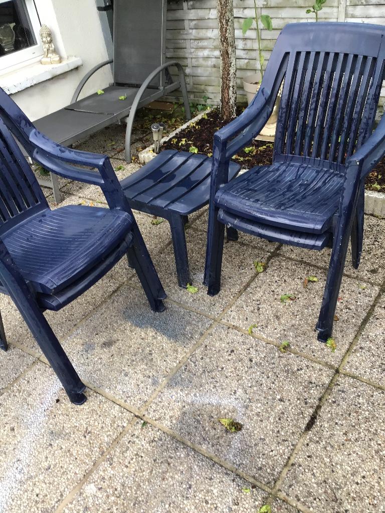Gratis hartmann tuinstoelen + tafeltje goede staat, Enlèvement ou Envoi