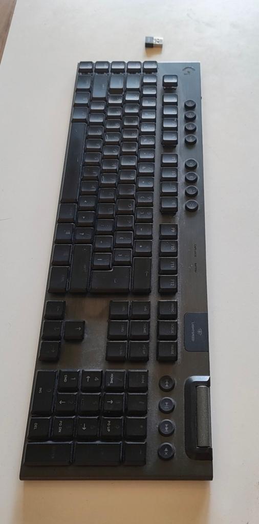 Logitech G915 wireless (tactile), Informatique & Logiciels, Claviers, Enlèvement ou Envoi