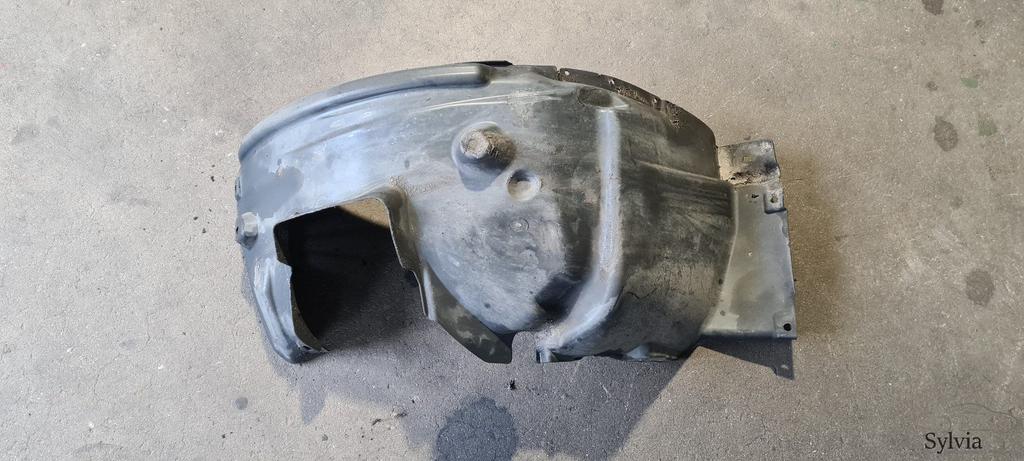 Binnenscherm Wielkuip Modderkuip voorzijde rechts BMW 1 seri, Auto-onderdelen, Gebruikt, -, -, Ophalen of Verzenden