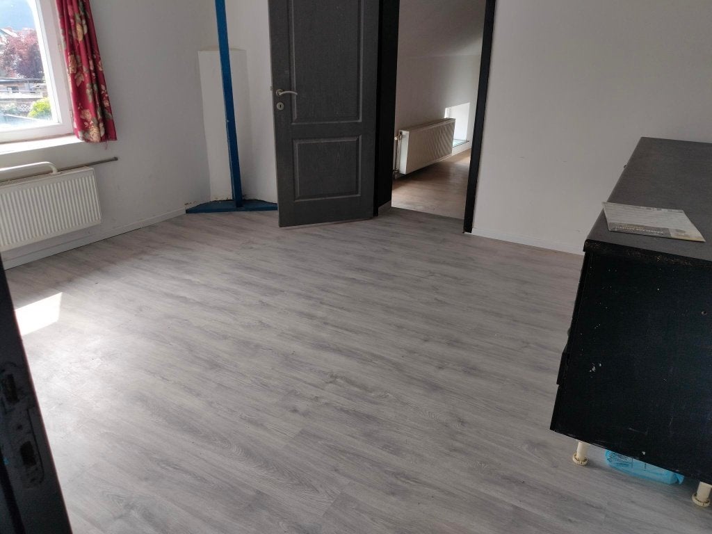 Studio à louer, Charleroi