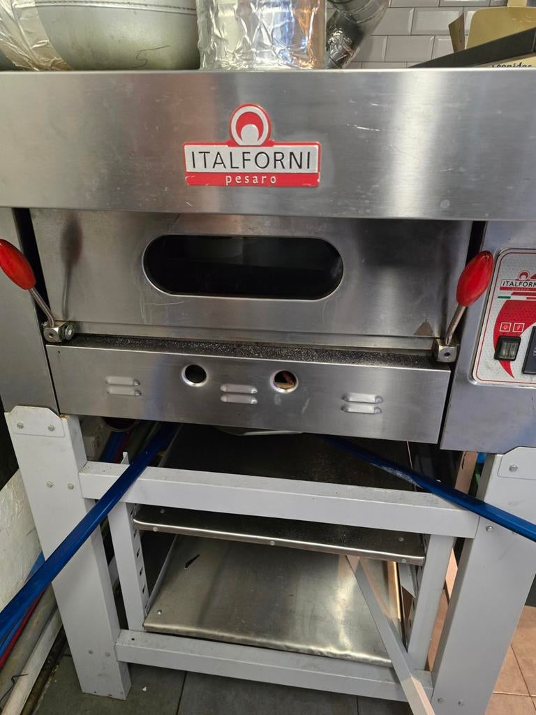 Four à pizza professionnel ITALFORNI, Articles professionnels, Enlèvement ou Envoi