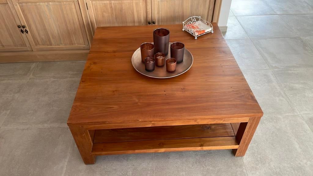 Salontafel teak vierkant 110cm op110cm, Huis en Inrichting, Tafels | Salontafels, Ophalen, Zo goed als nieuw, Tijdloos, Vierkant