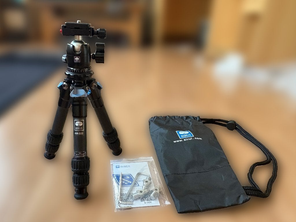Trépied de voyage Sirui AM-223, Audio, Tv en Foto, Fotografie | Statieven en Balhoofden, 125 cm of minder, Zo goed als nieuw, Sirui