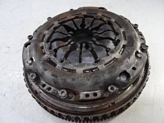 VLIEGWIEL DUBBELE MASSA Renault Megane IV (RFBB) (01-2015/-), Auto-onderdelen, Gebruikt, Renault