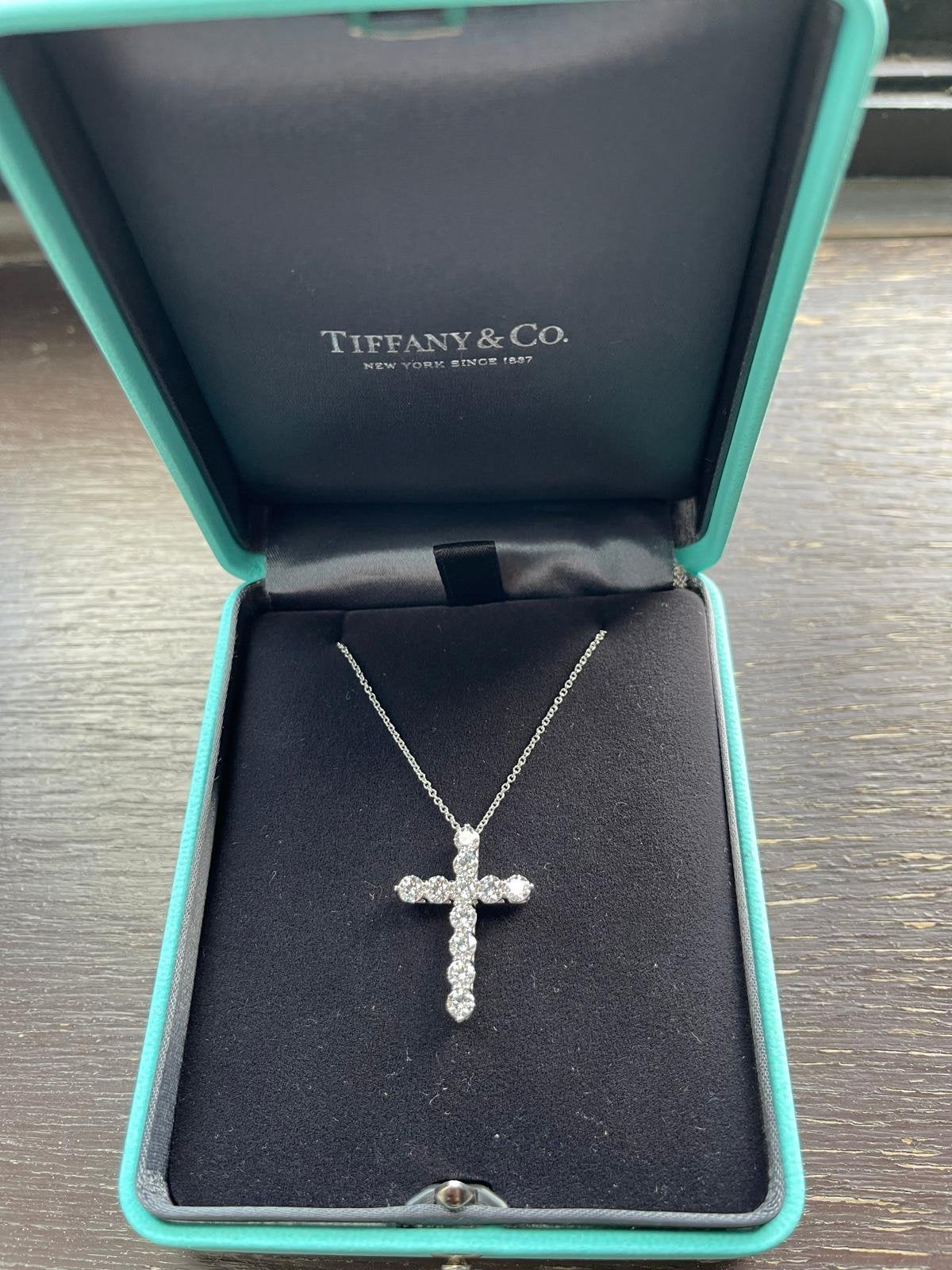 Collier Tiffany & Co (édition limitée), Enlèvement, Neuf