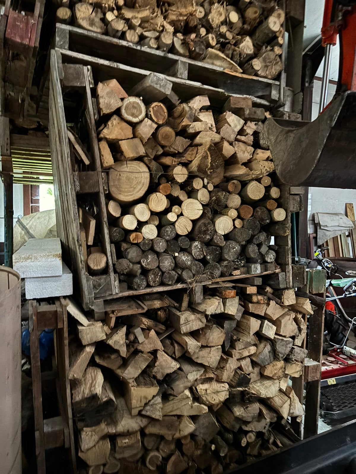 Droog brandhout, Ophalen